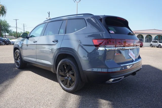 New 2026 Pure Gray Volkswagen 2.0T SE W/TECHNOLOGY image 10