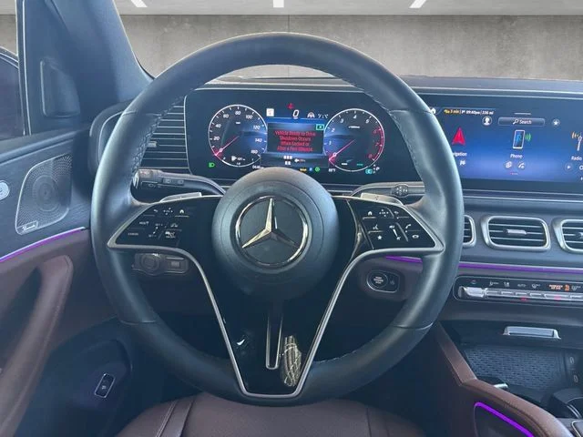 Used 2025  Mercedes-Benz GLS 450 image 22