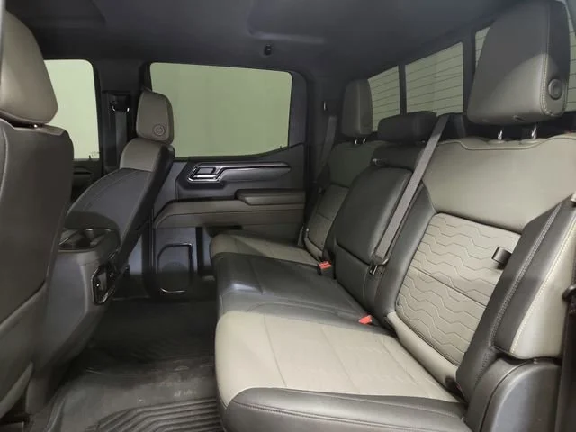 2023 Chevrolet Silverado 1500 ZR2 - Photo 25