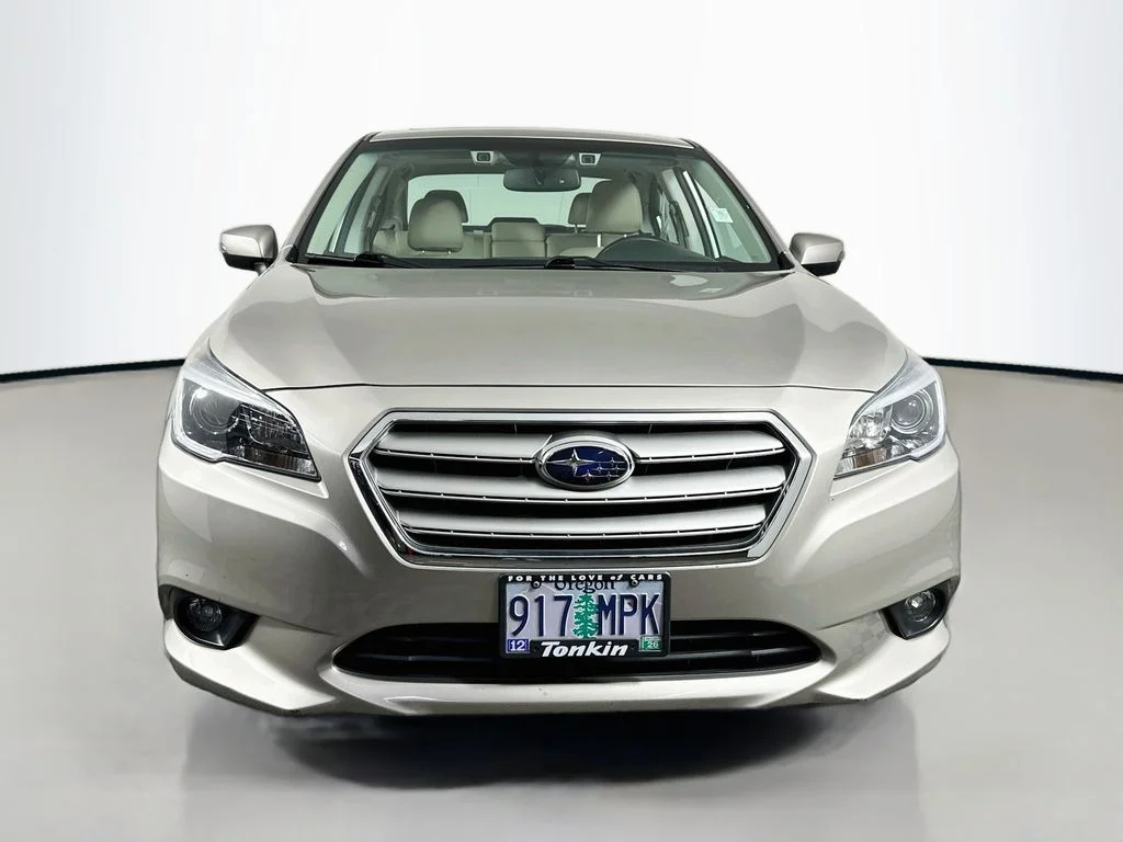 Used 2016 Tungsten Metallic Subaru 2.5i image 3