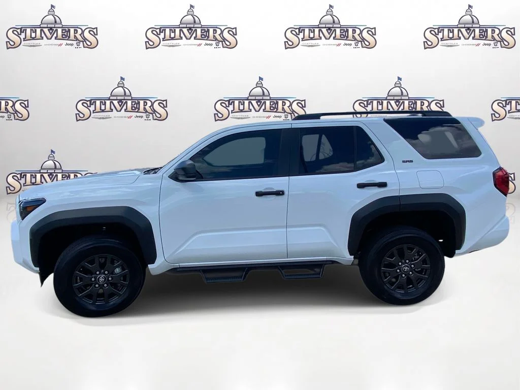 Used 2025 White Toyota SR5 image 5