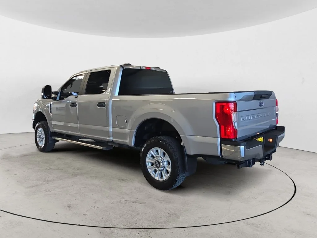 Used 2022 Silver Ford XL image 11