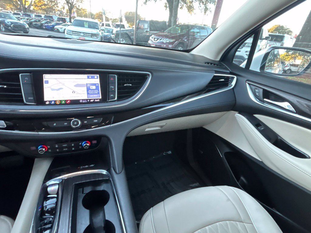 Used 2023 White Buick Avenir image 11