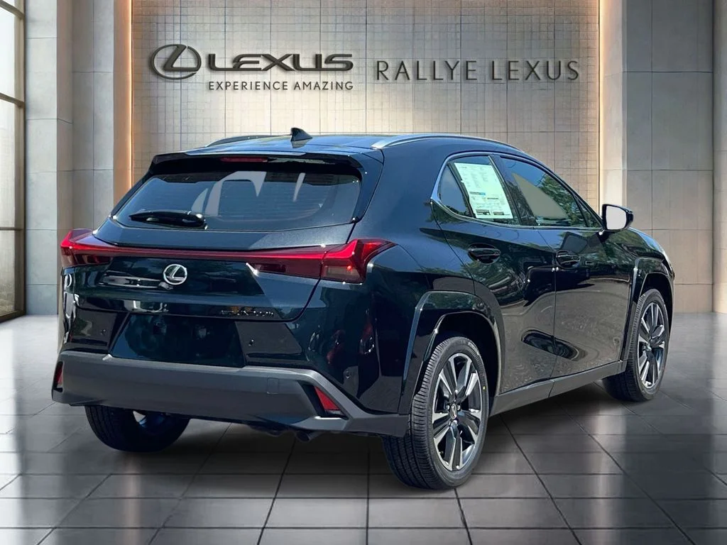2026 Lexus UX Hybrid 300h Premium - Photo 7