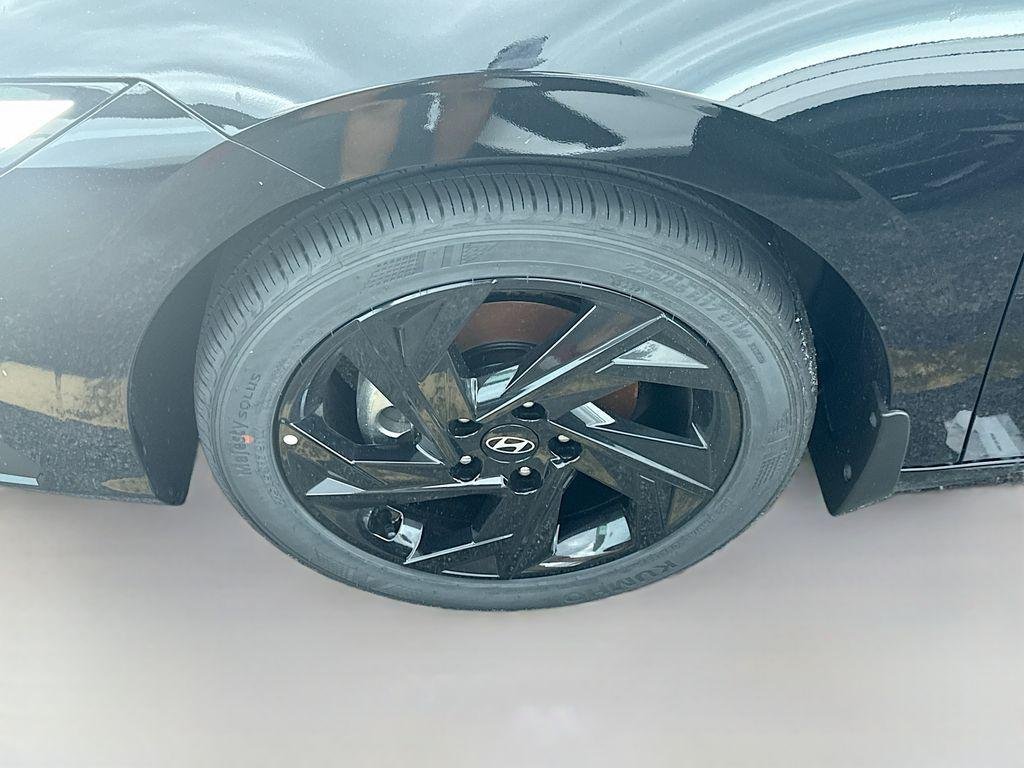 New 2026 Abyss Black Hyundai SEL Sport image 23