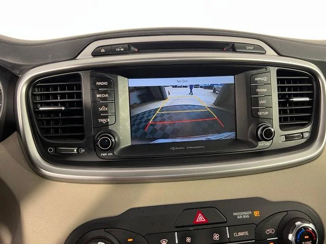 Used 2018 Red Kia LX image 19