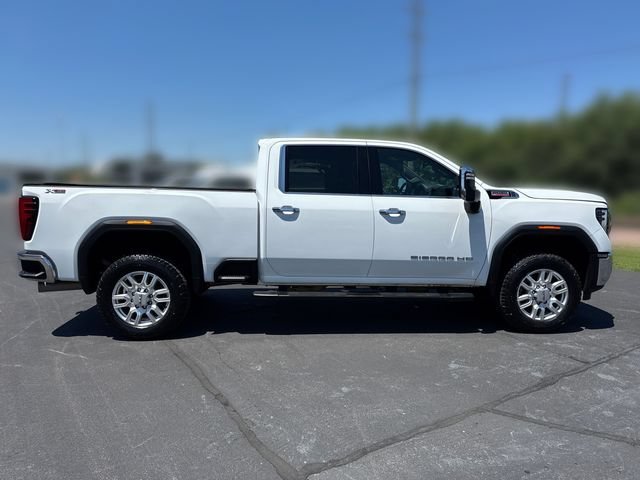 Used 2024 Summit White GMC SLT image 6