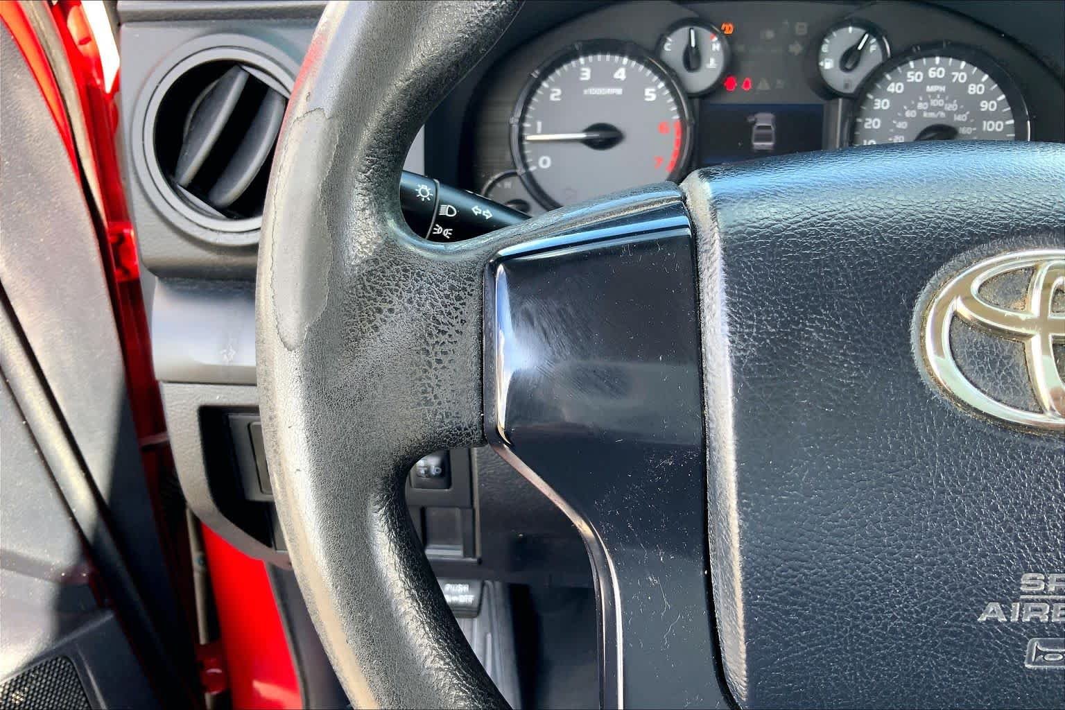 Used 2014 Radiant Red Toyota SR image 23