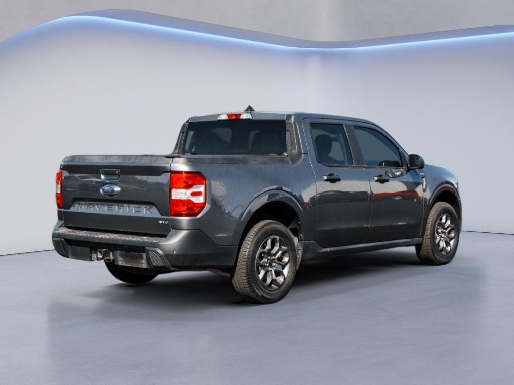 Used 2024 Carbonized Gray Metallic Ford XLT image 5