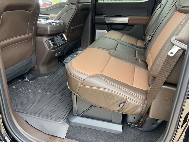 New 2026 Agate Black Metallic Ford King Ranch image 9