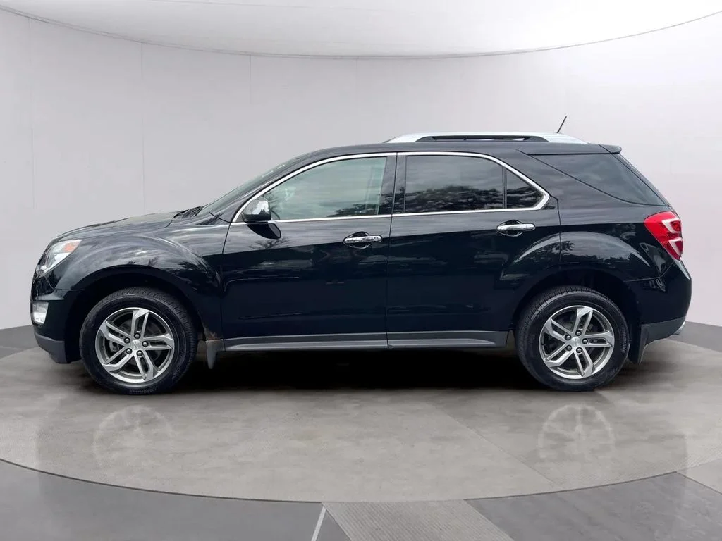 Used 2017 Chevrolet Equinox Premier with VIN 2GNFLGE38H6159548 for sale in Racine, WI