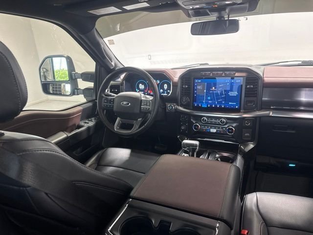 Used 2023 Gray Ford Lariat image 28