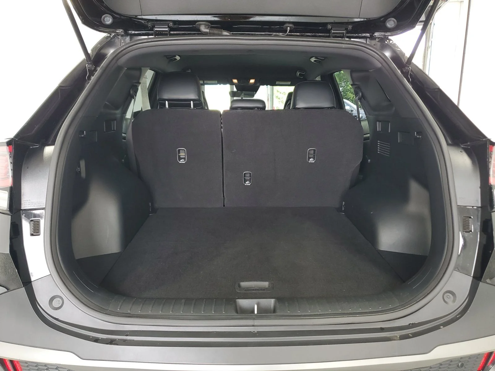 Certified Used 2024 Black Kia X-Line image 7