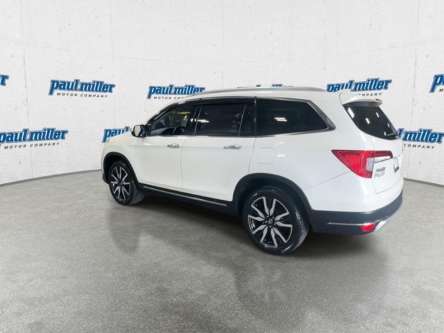 Certified Used 2019  Honda Touring image 8
