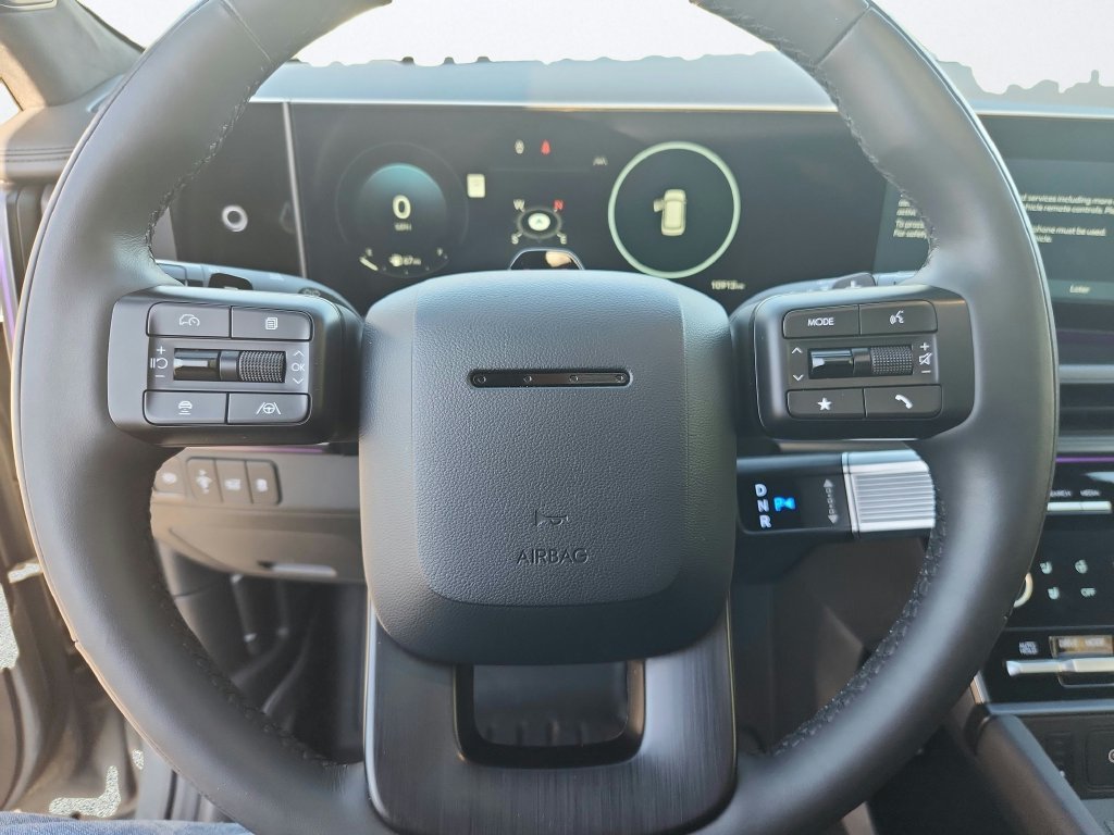 Used 2024 Gray Hyundai Calligraphy image 13