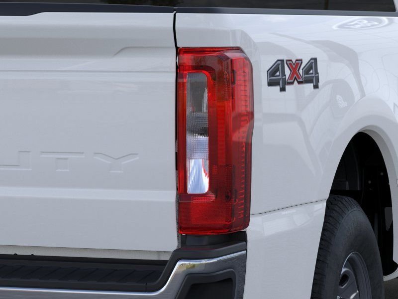 New 2026 Oxford White Ford F-250® XL image 21