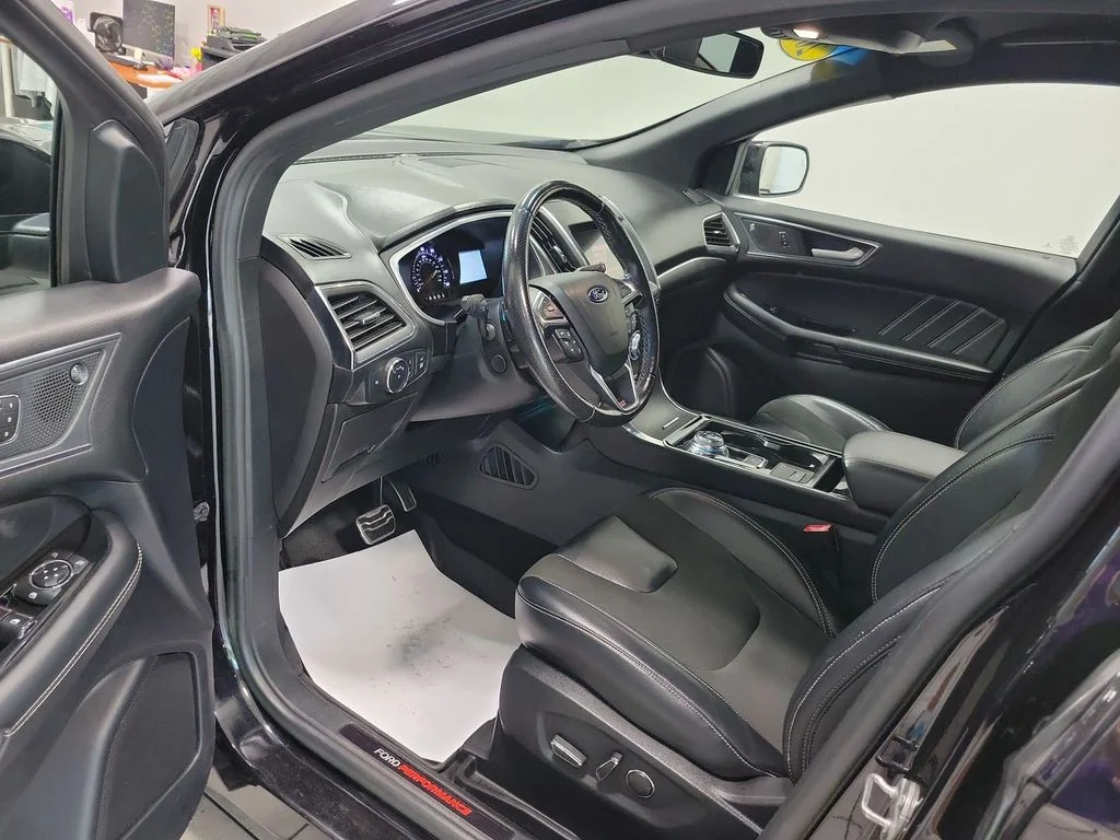 Used 2019 Black Metallic Ford ST image 34