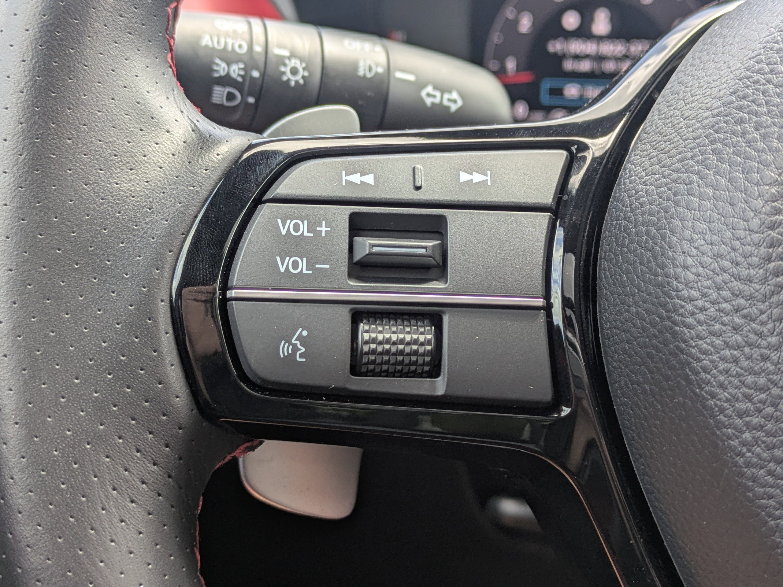 Used 2025 Crystal Black Pearl Acura A-Spec Package image 62