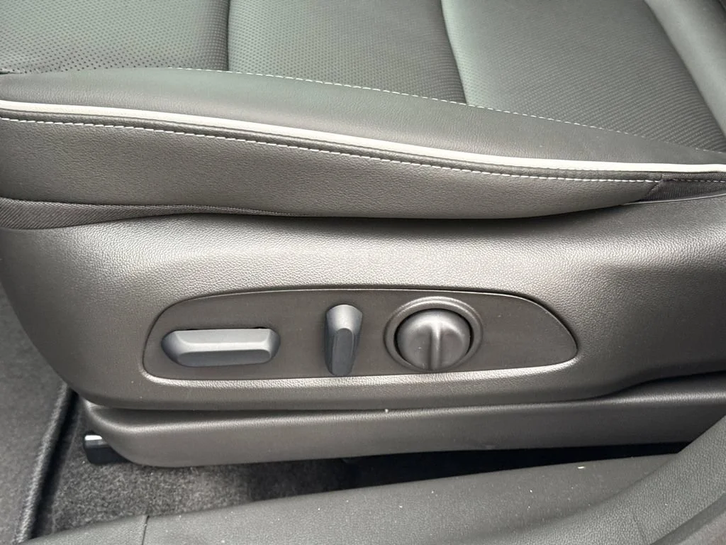 2026 Buick Encore GX Avenir - Photo 16