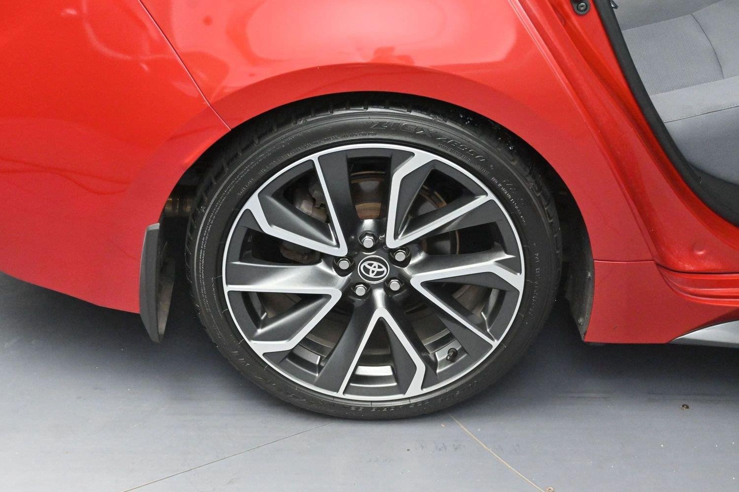 Used 2020 Barcelona Red Metallic Toyota SE image 32