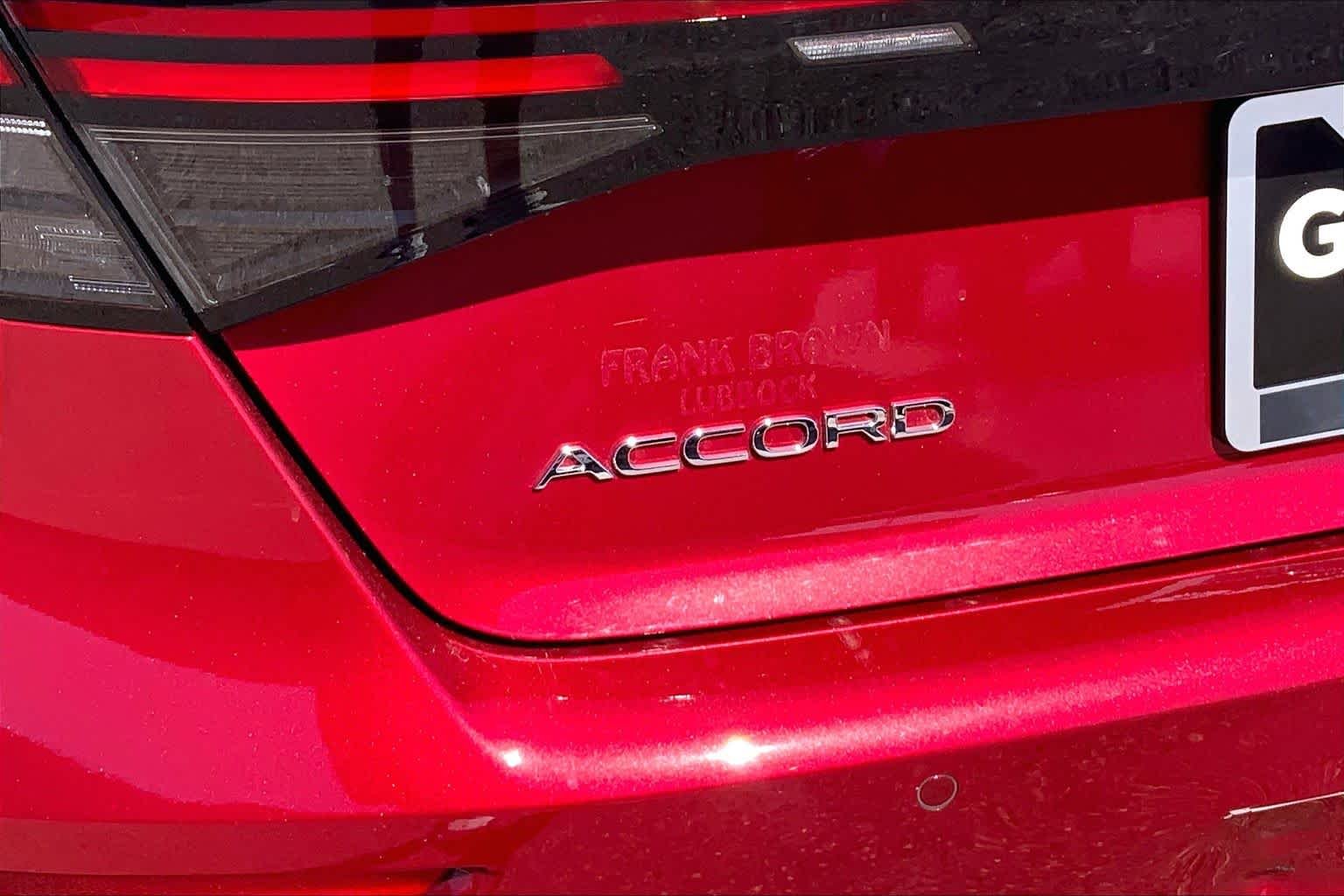 Used 2026 Radiant Red Metallic Honda EX-L image 10