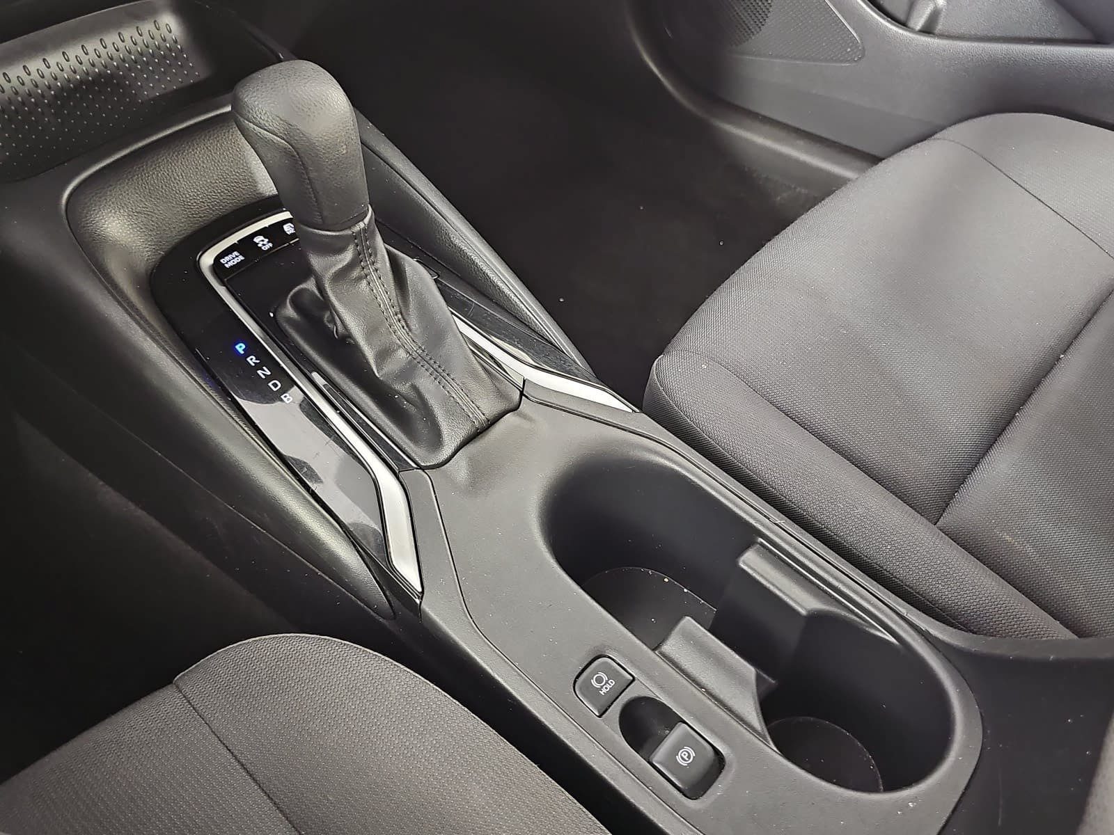 Used 2023 Silver Toyota LE image 21