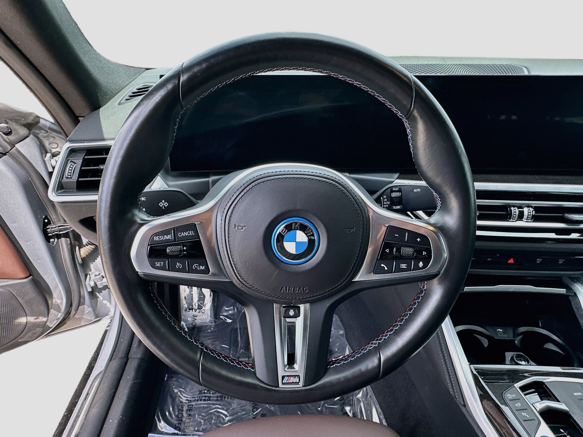 Certified Used 2023 Ind Frozen Pure Grey II Metallic BMW M50 image 11