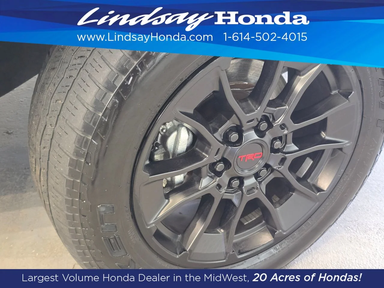 Used 2025 Magnetic Gray Metallic Toyota Platinum image 25