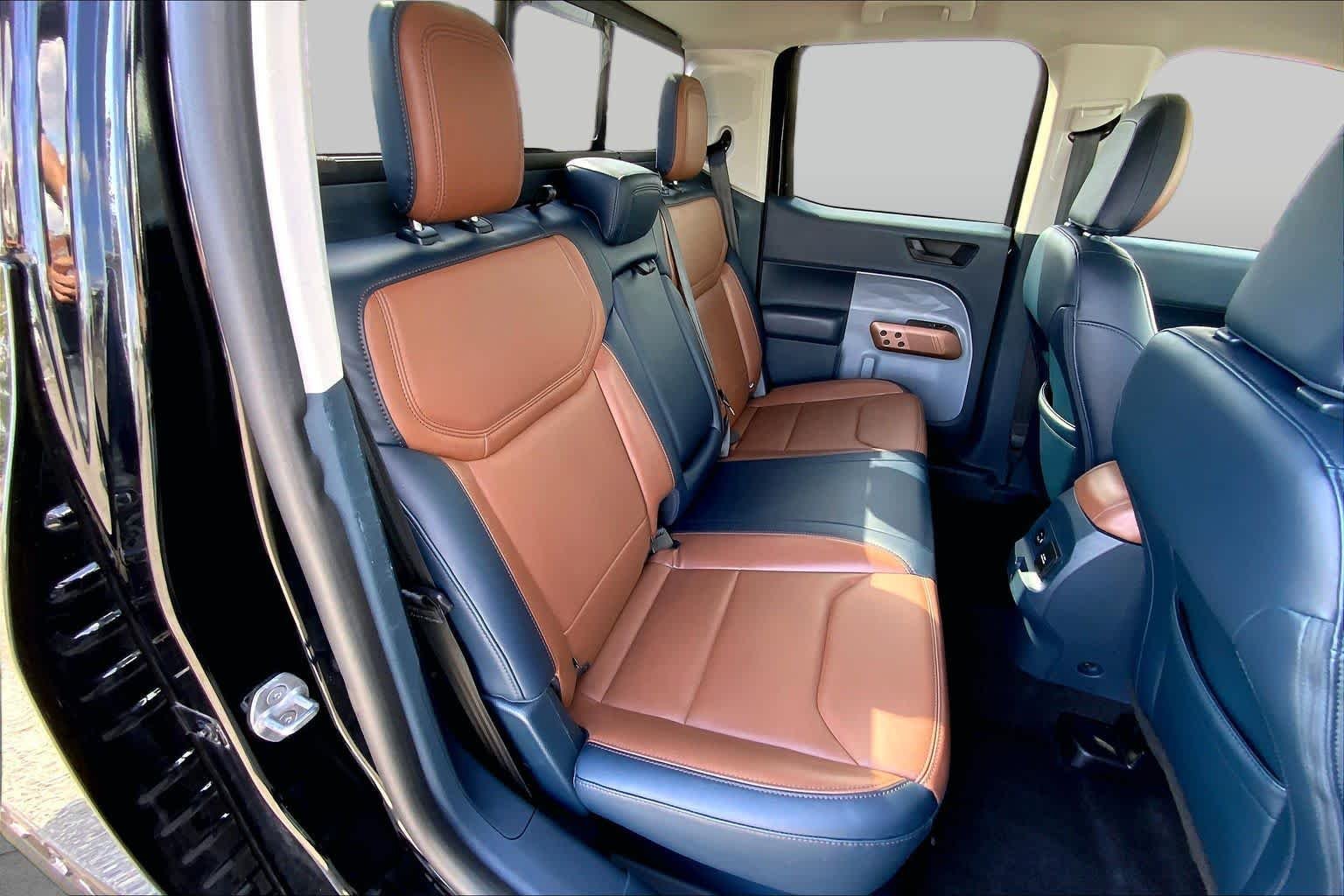 Used 2022 Shadow Black Ford Lariat image 18