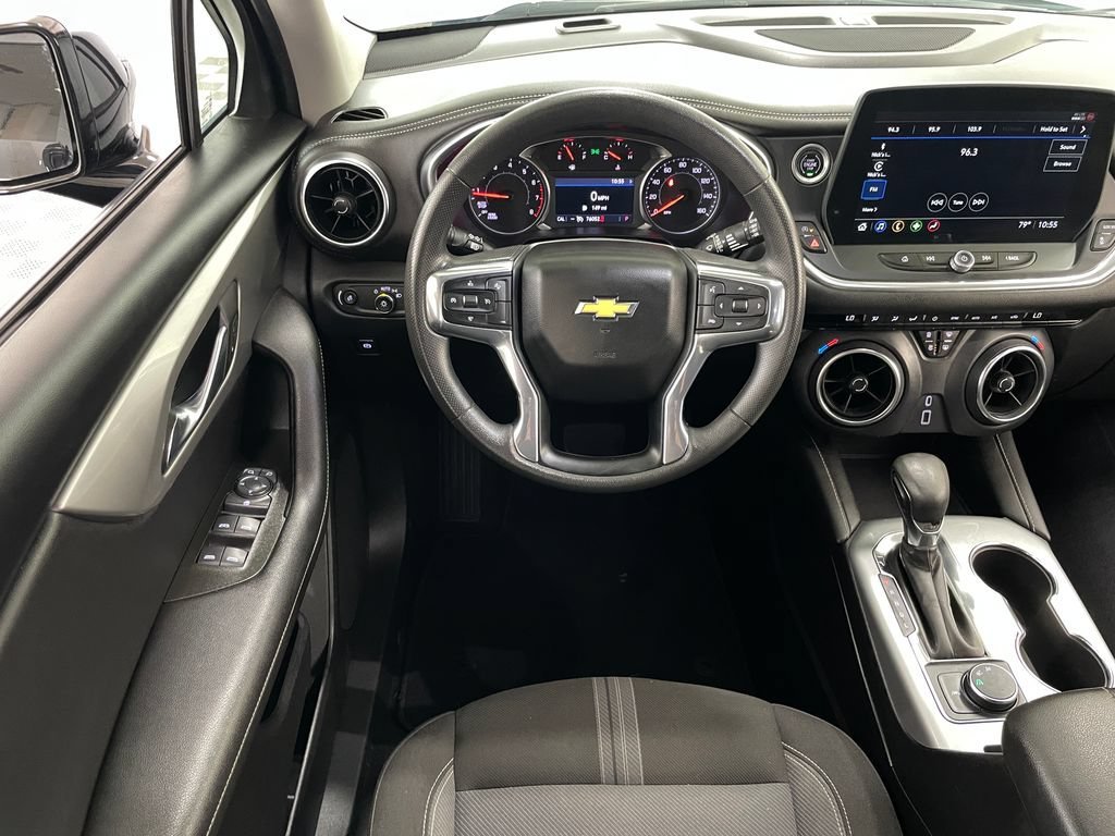Photo 18