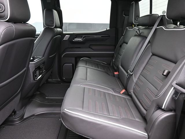 2026 GMC Sierra 1500 AT4X - Photo 11