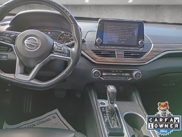 Used 2019 White Nissan 2.5 Platinum image 20