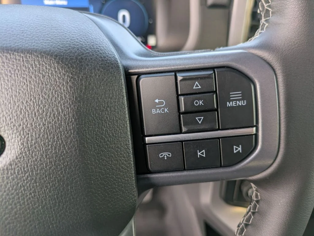 New 2026 Carbonized Gray Metallic Ford XLT image 30