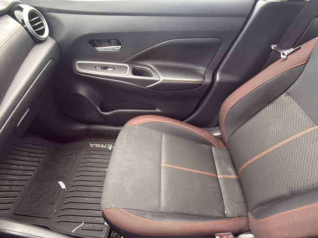 Used 2020 Gray Nissan 1.6 SR image 23