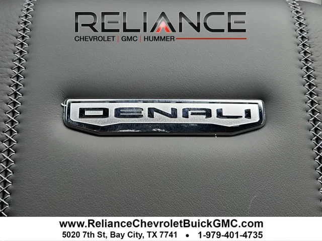 2026 GMC Yukon Denali - Photo 28