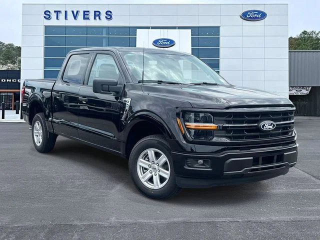 New 2026 Black Ford XLT image 1