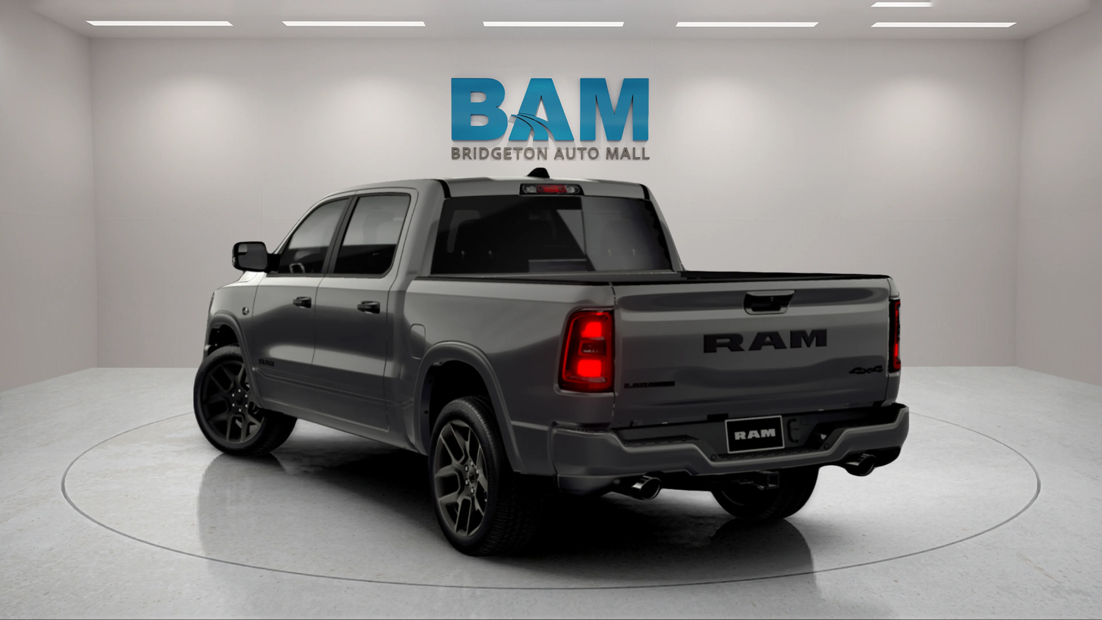New 2026 Granite Crystal Metallic Clear-Coat Exterior Paint RAM Laramie image 10