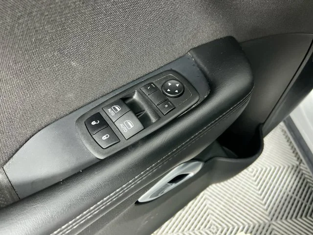 Used 2023 Triple Nickel Clearcoat Dodge R/T image 14