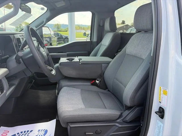 Used 2025 White Ford XLT image 16