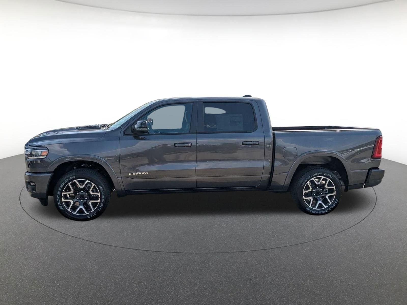 2026 RAM 1500 Laramie - Photo 7