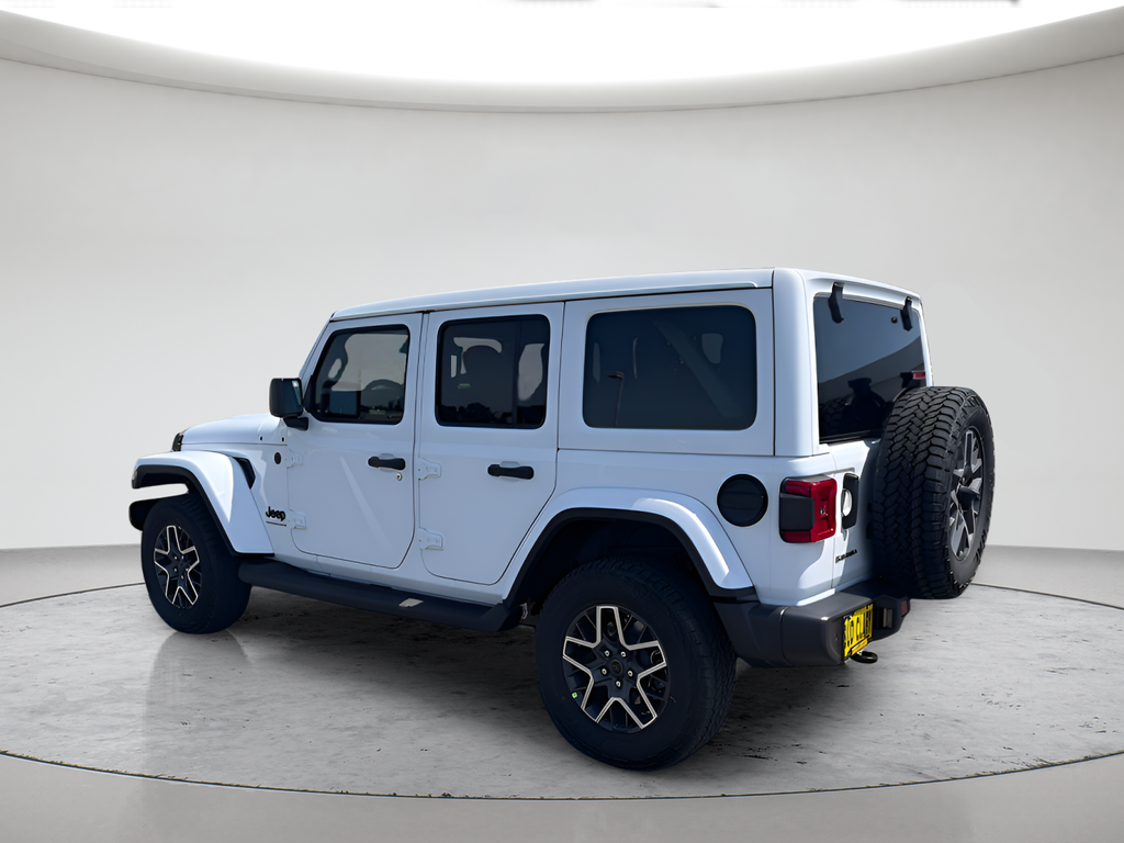 New 2026 Bright White Clear-Coat Exterior Paint Jeep Sahara image 3