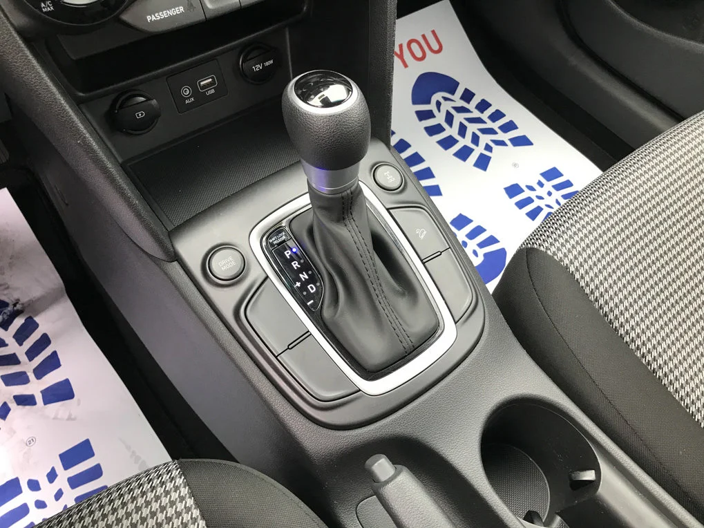 Pre-Owned 2020 Hyundai Kona SE