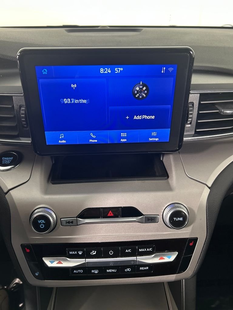Used 2023 Silver Ford XLT image 14