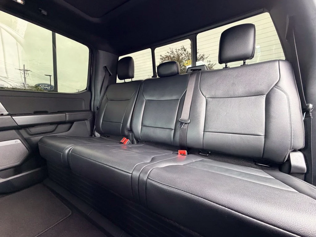 Used 2024 Black Ford XLT image 18