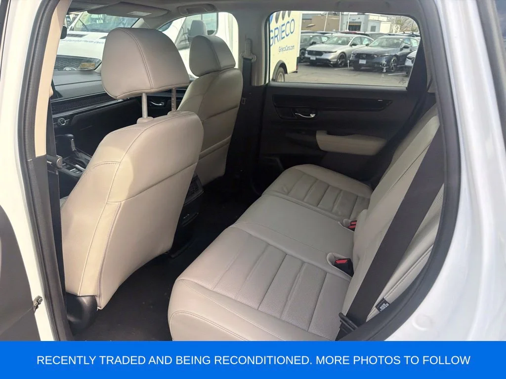 Used 2024 Platinum White Pearl Honda EX-L image 5