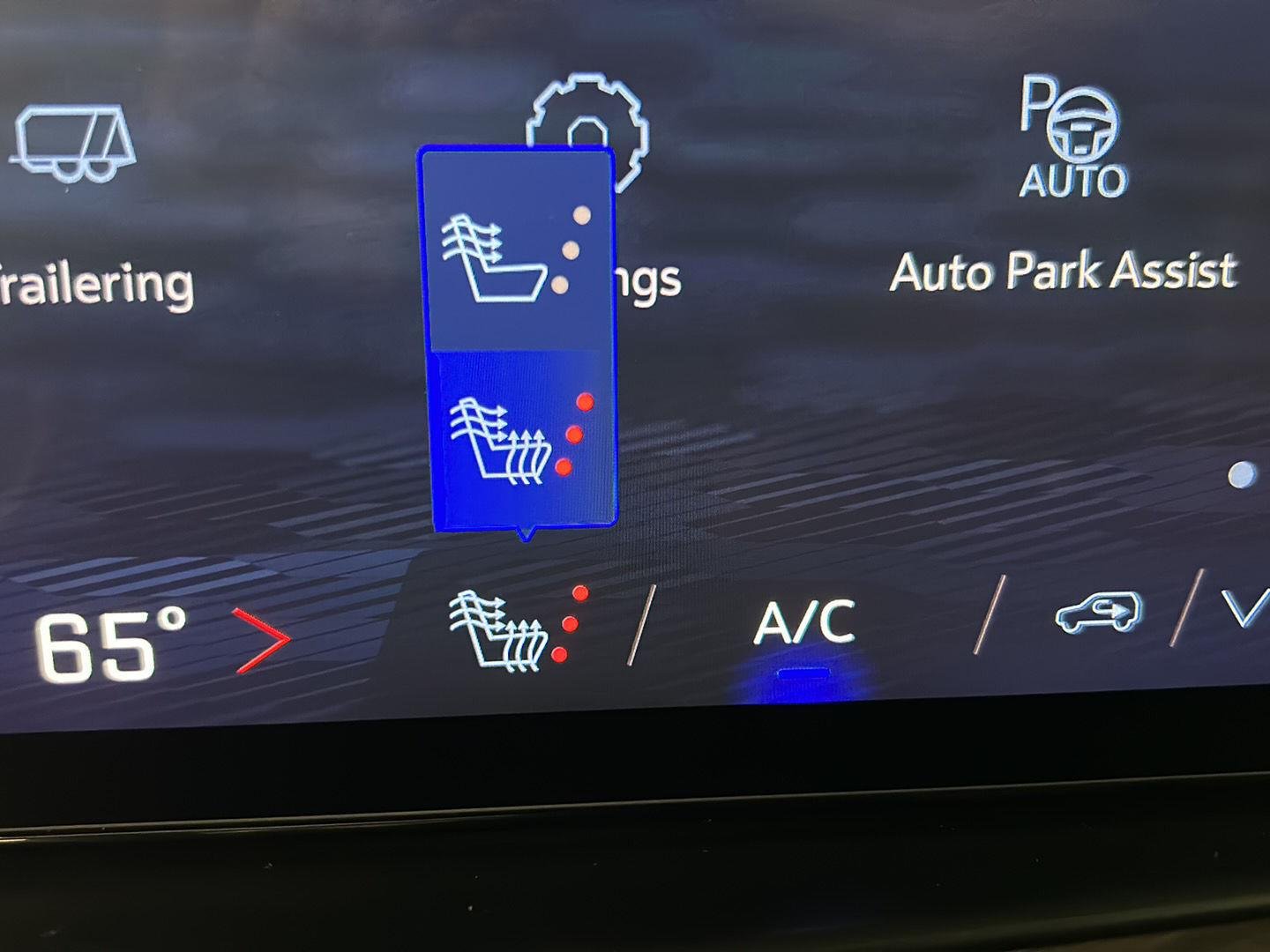 Used 2025 Black Chevrolet LT image 29