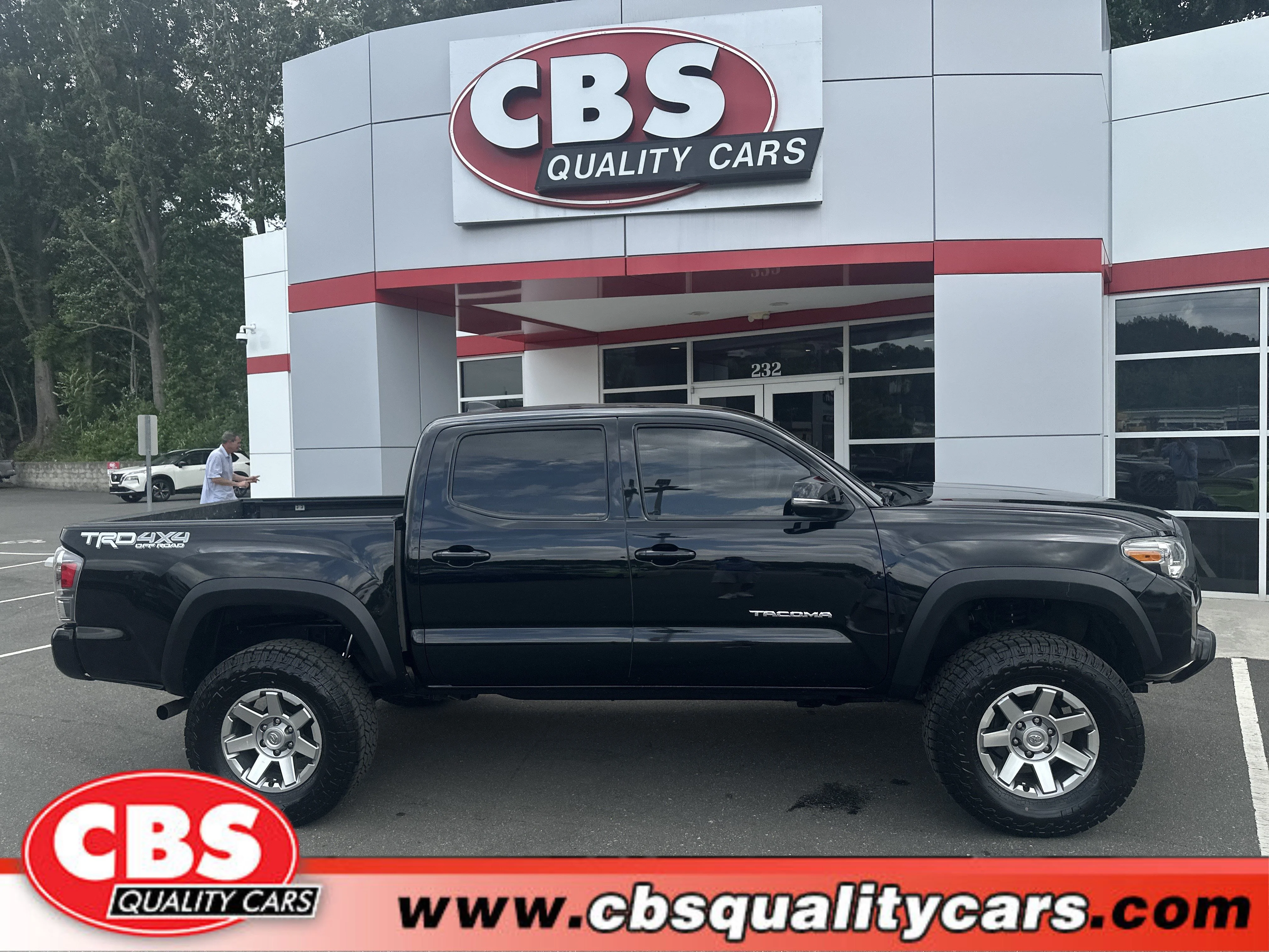 Used 2021  Toyota TRD Off Road image 1