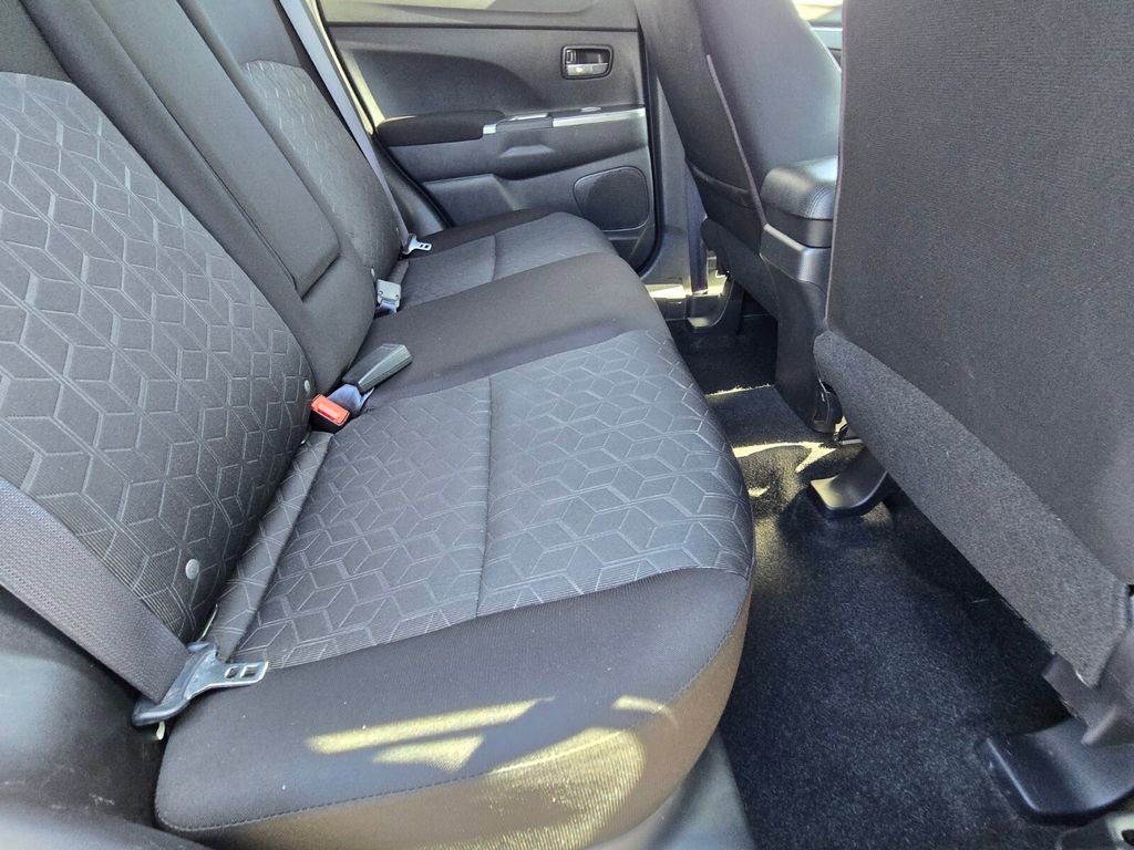 2021 Mitsubishi Outlander Sport SE - Photo 14