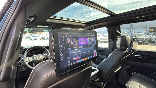 2025 GMC Yukon AT4 Ultimate - Photo 28