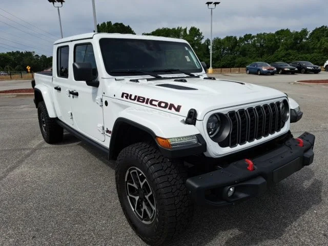 2025 Jeep Gladiator